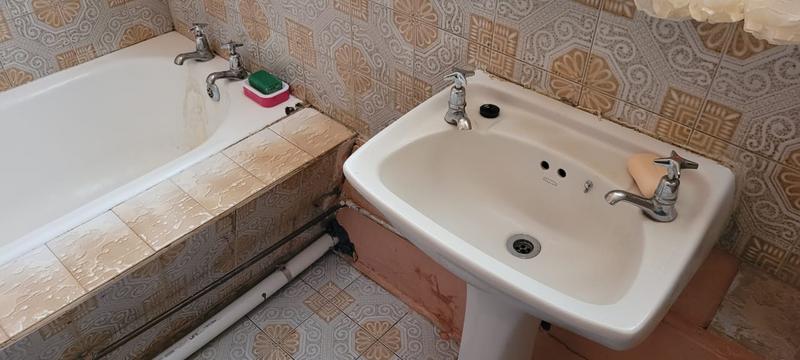 5 Bedroom Property for Sale in Bloemspruit Free State